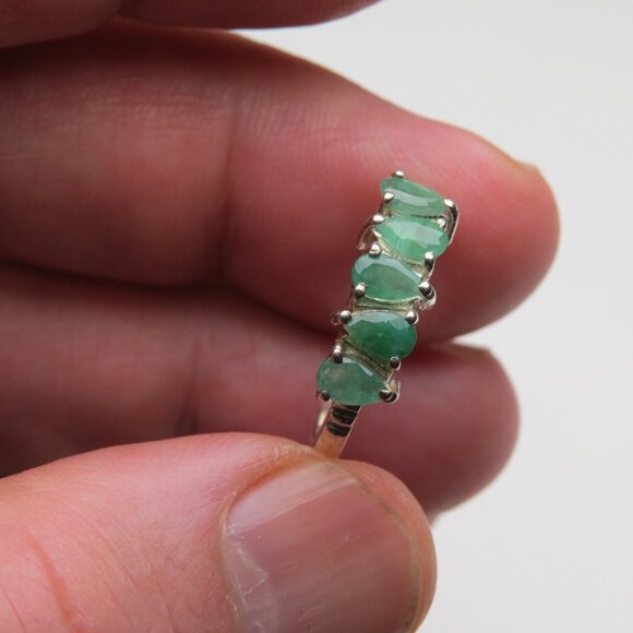 Genuine Emerald *925 Sterling Silver Ring - Picture 3 of 4